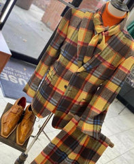 Mens 4 Button Peak Lapel Checkered Suit Multi Color