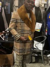  Overcoat With Plaid Pattern